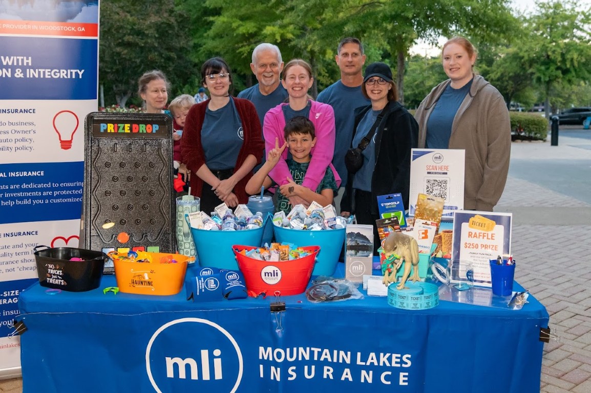 Our Mountain Lakes Insurance team supporting the NextStep 5K